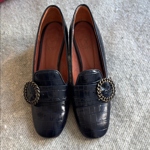 Penelope Chilvers Shoes - Navy Croc-Embossed block heel.